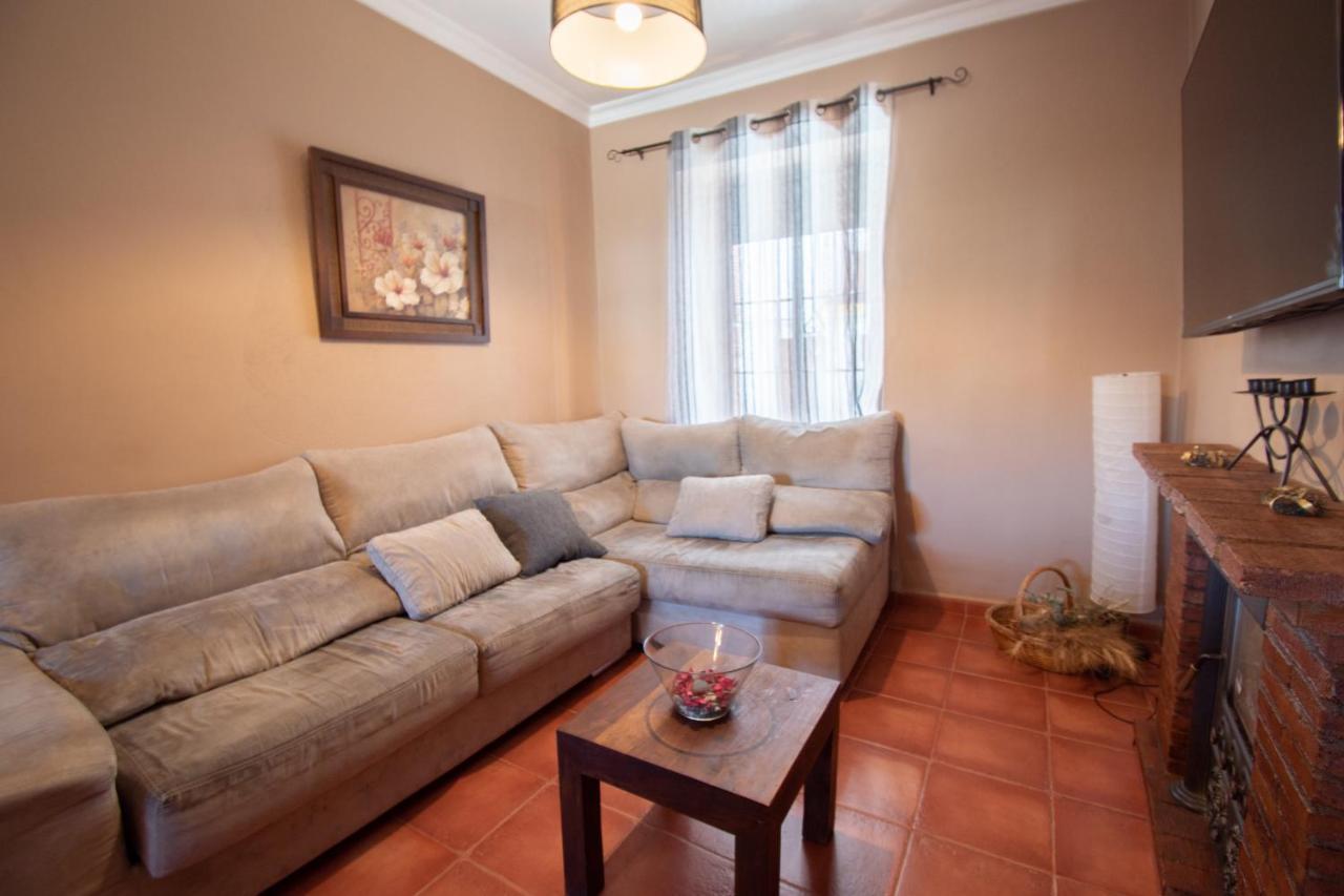 Villa Elisabeth Con Piscina Climatizada Chimenea Y Terraza Arriate Exterior foto