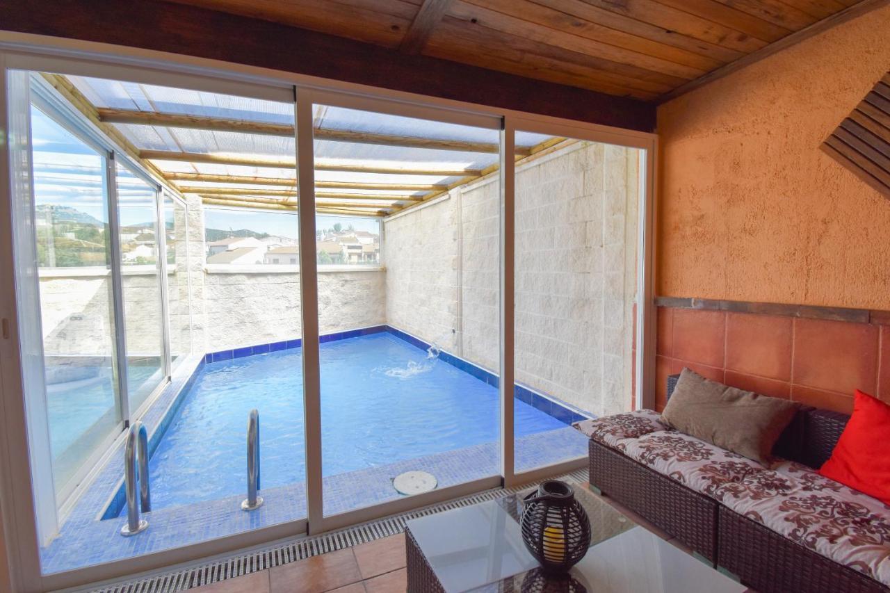 Villa Elisabeth Con Piscina Climatizada Chimenea Y Terraza Arriate Exterior foto